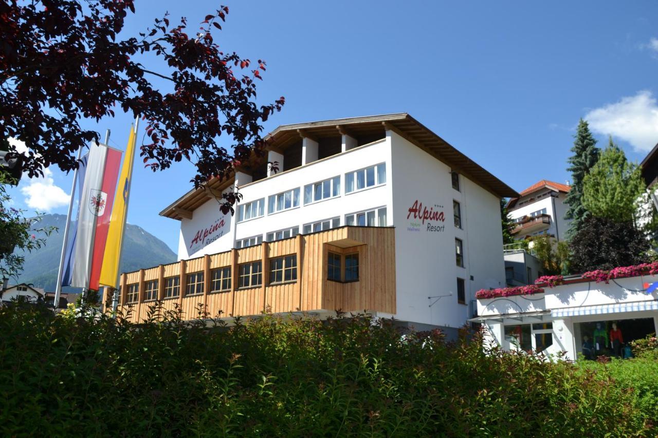 Hotel Alpina Nature-Wellness Wenns Exteriör bild