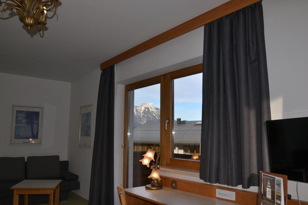 Hotel Alpina Nature-Wellness Wenns Exteriör bild