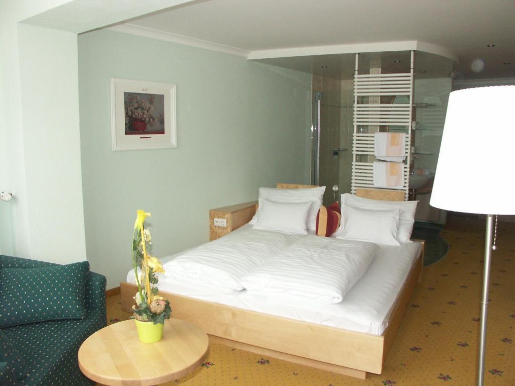 Hotel Alpina Nature-Wellness Wenns Rum bild